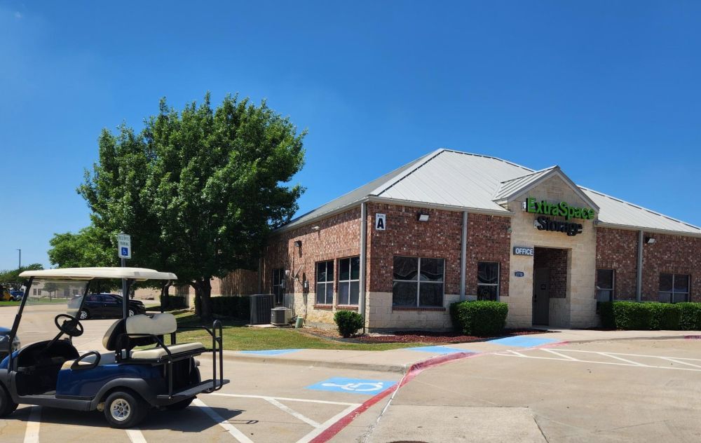 5×10 Self Storage Unit in Lewisville, TX 2710 Denton Tap Rd Lewisville, Texas