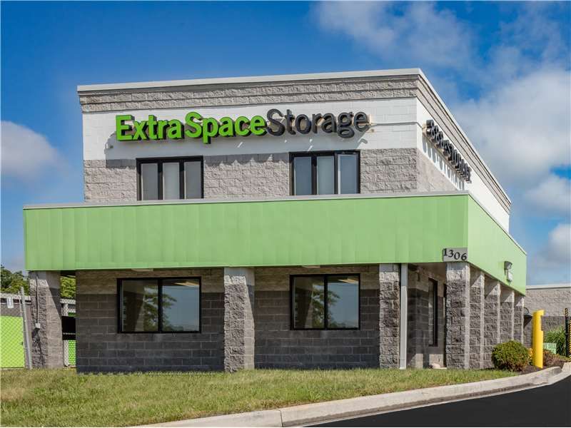 Extra Space Storage  1306 Pulaski Hwy in Joppa, MD