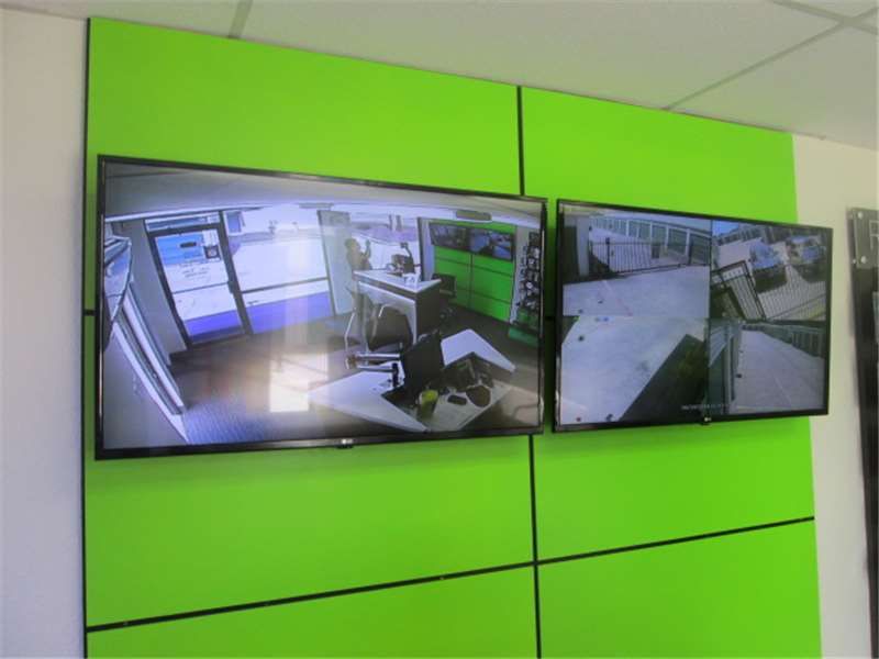 Extra Space Storage  1908 E Pioneer Pkwy in Arlington, TX