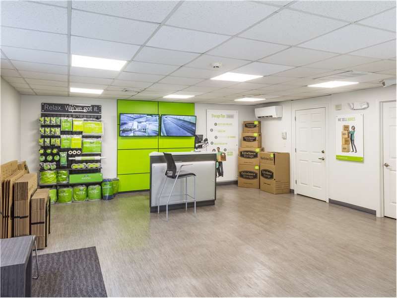 5×5 Self Storage Unit in Brockton, MA 885 Centre St Brockton, Massachusetts 3