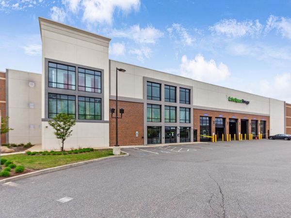 Extra Space Storage facility at 171 Bear Hill Rd - Waltham, MA
