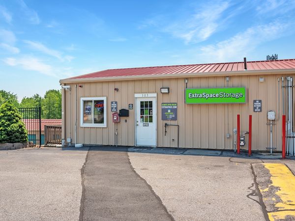 Extra Space Storage facility at 303 Broadway Rd - Dracut, MA