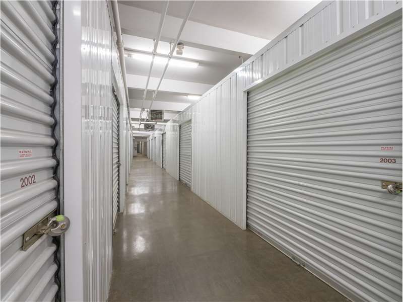 Extra Space Storage  5700 Wooster Pike in Cincinnati, OH