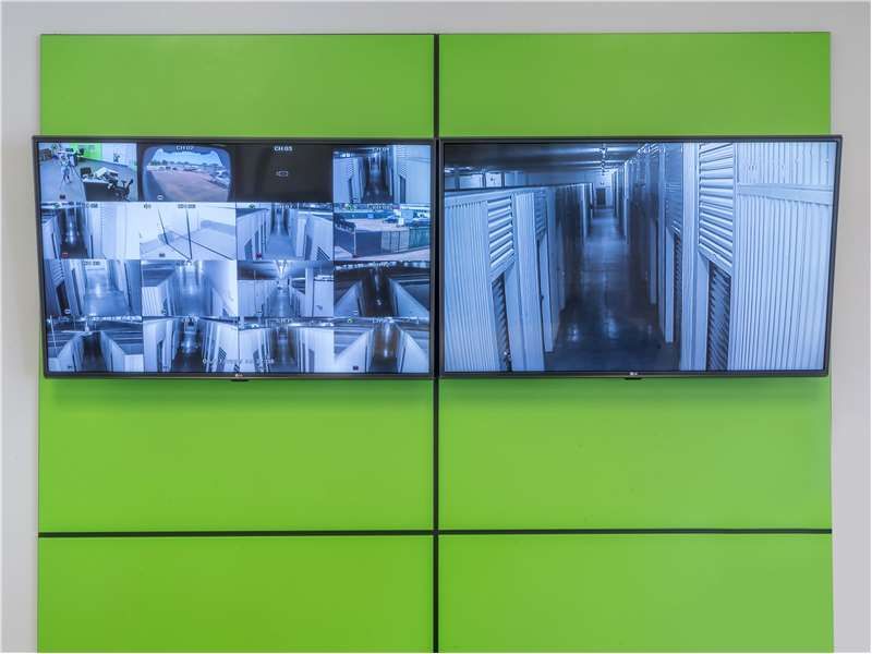 Extra Space Storage  1402 Spencer Hwy in Pasadena, TX