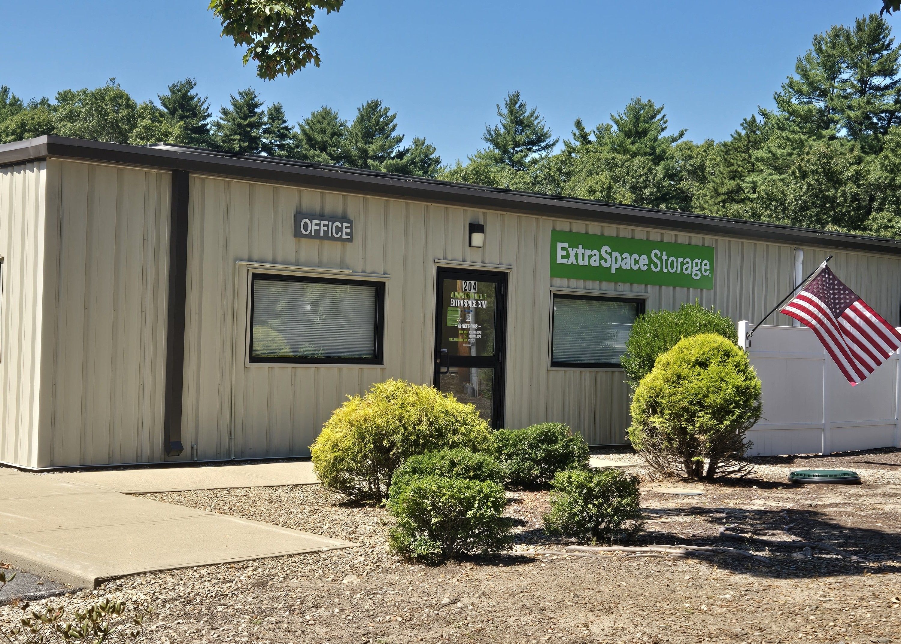 Extra Space Storage  204 Everett St in Middleboro, MA