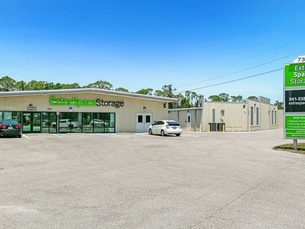 Extra Space Storage facility at 730 N Indiana Ave - Englewood, FL