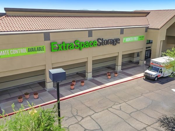 Extra Space Storage facility at 14505 W Grand Ave - Surprise, AZ