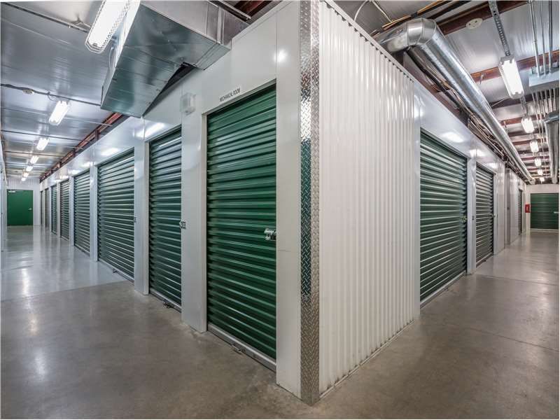 Extra Space Storage  52 Bailey Station Cir in Newnan, GA