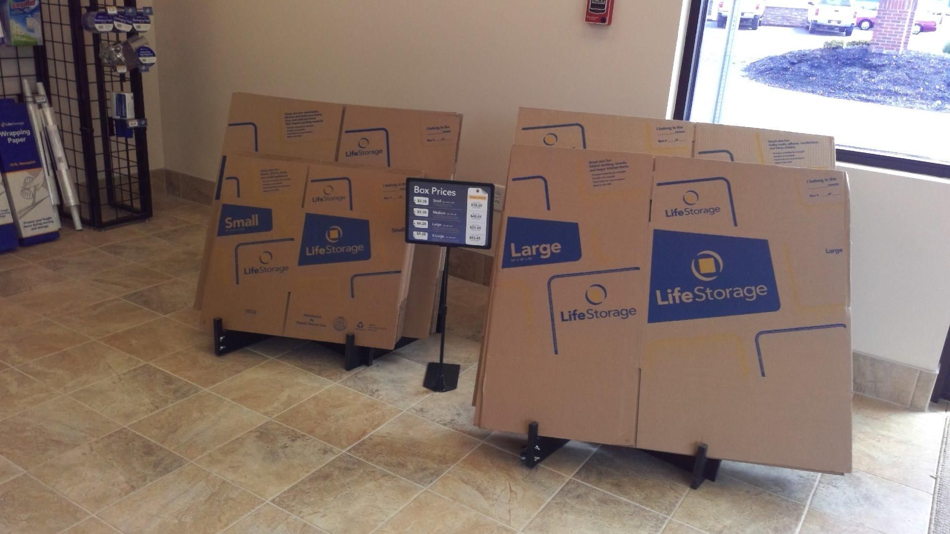 10×10 Self Storage Unit in Manlius, NY 111 Fairgrounds Dr Manlius, New York 2