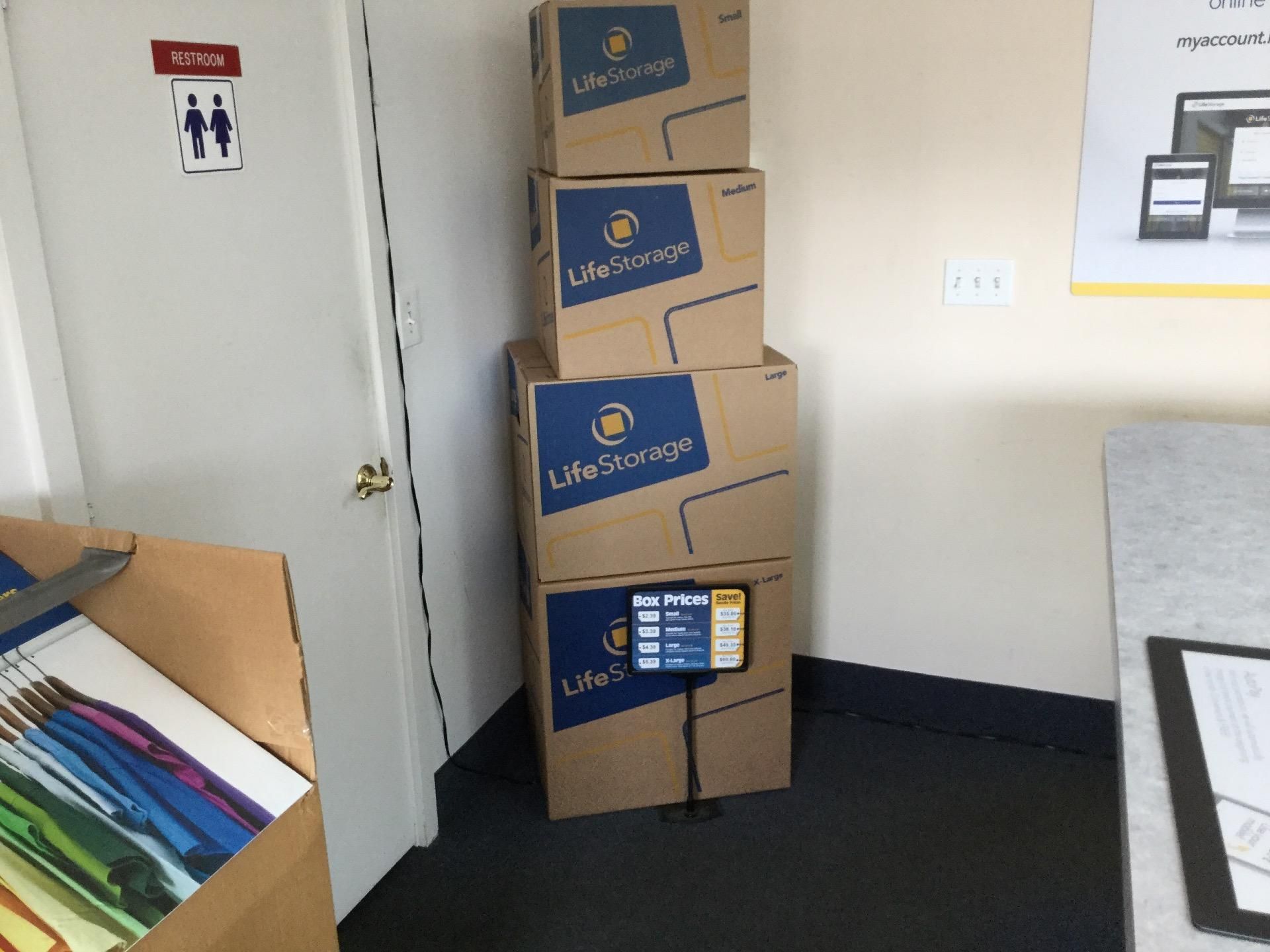 15×5 Self Storage Unit in Weymouth, MA 81 Main St Weymouth, Massachusetts 2
