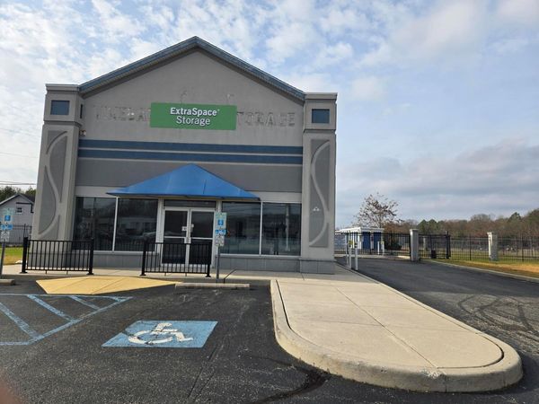 Extra Space Storage facility at 820 N Delsea Dr - Vineland, NJ