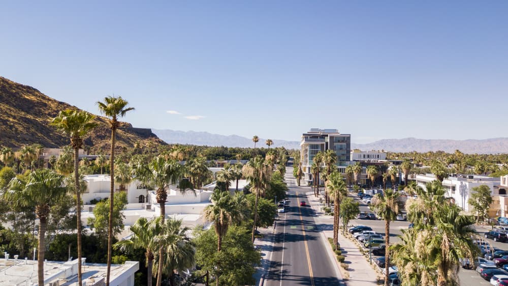 Article image for: How Much Does Hiring a Moving Company Cost in Palm Springs?