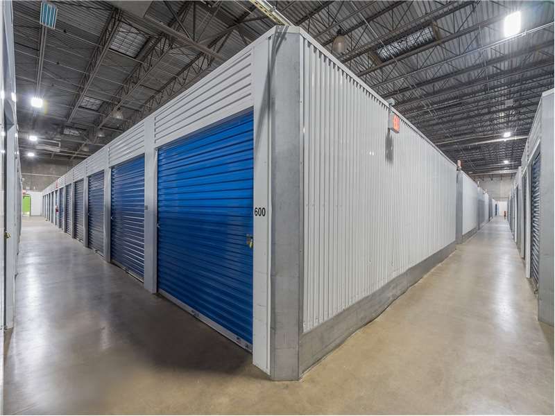 Extra Space Storage  1975 W Northwest Hwy in Dallas, TX