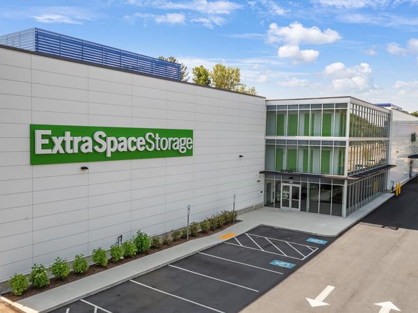 Extra Space Storage facility at 435 Highland Ave - Salem, MA
