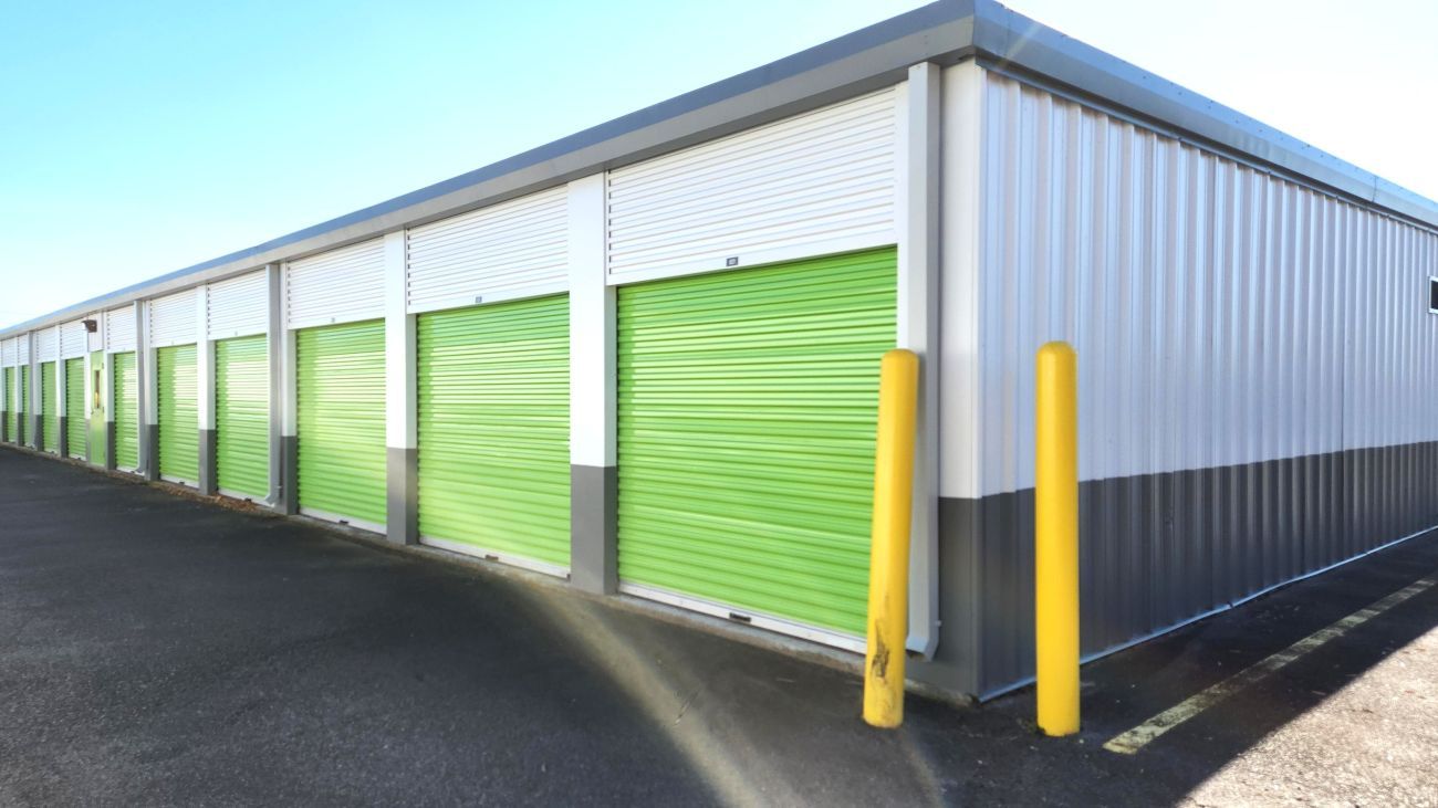 Extra Space Storage  2703 Battlefield Blvd S in Chesapeake, VA