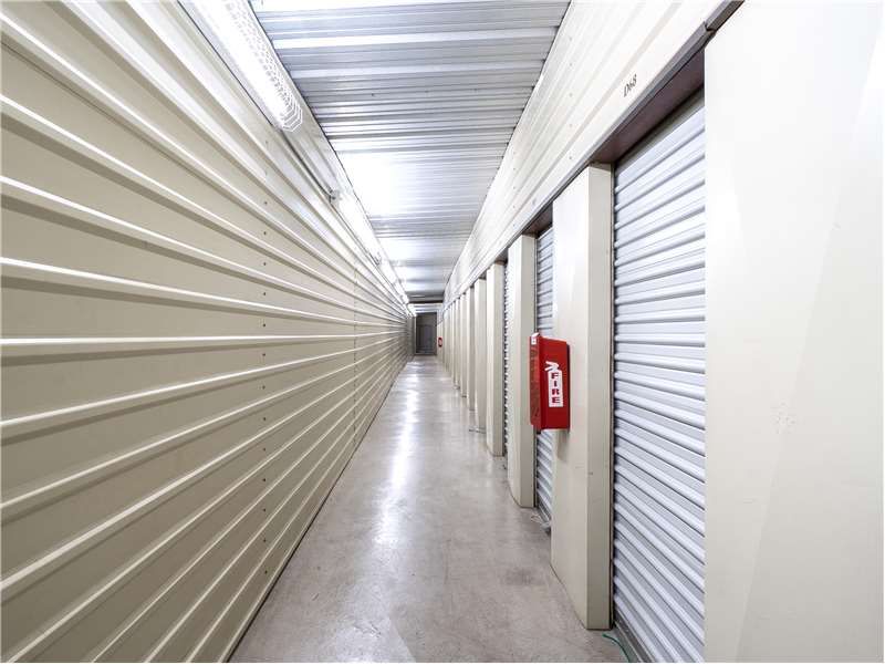 Extra Space Storage  816 Frame St in Denton, TX