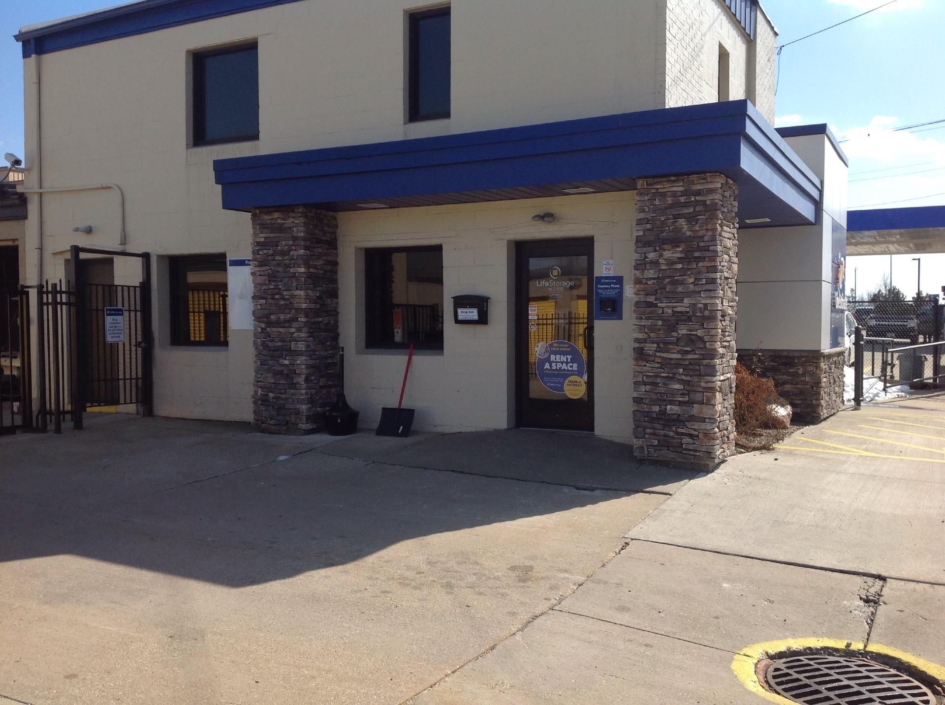 Extra Space Storage  1455 Broadway Ave in Bedford, OH