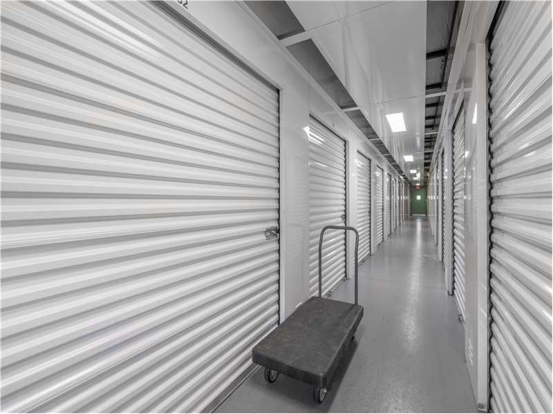 Extra Space Storage  25 Tyler Ave in Newport News, VA