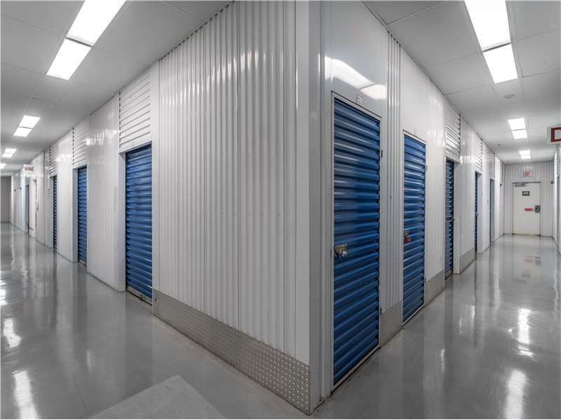 Extra Space Storage  2222 Southwest Fwy in Houston, TX