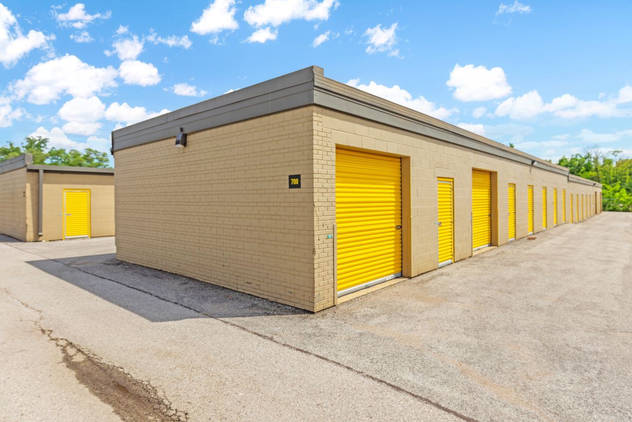 Self Storage Unit in Brentwood, Missouri 3