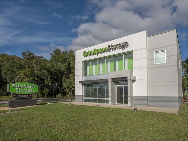 Extra Space Storage facility at 2745 S Woodland Blvd - DeLand, FL