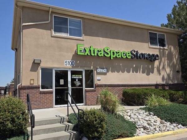Extra Space Storage facility at 5100 W 81st Pl - Westminster, CO