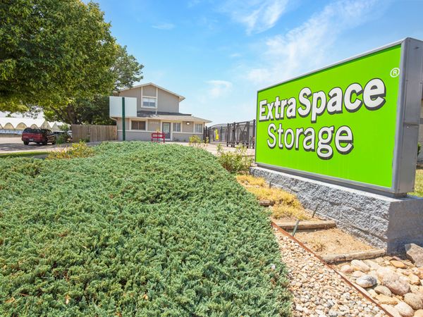 Extra Space Storage facility at 1819 Nelson Rd - Longmont, CO