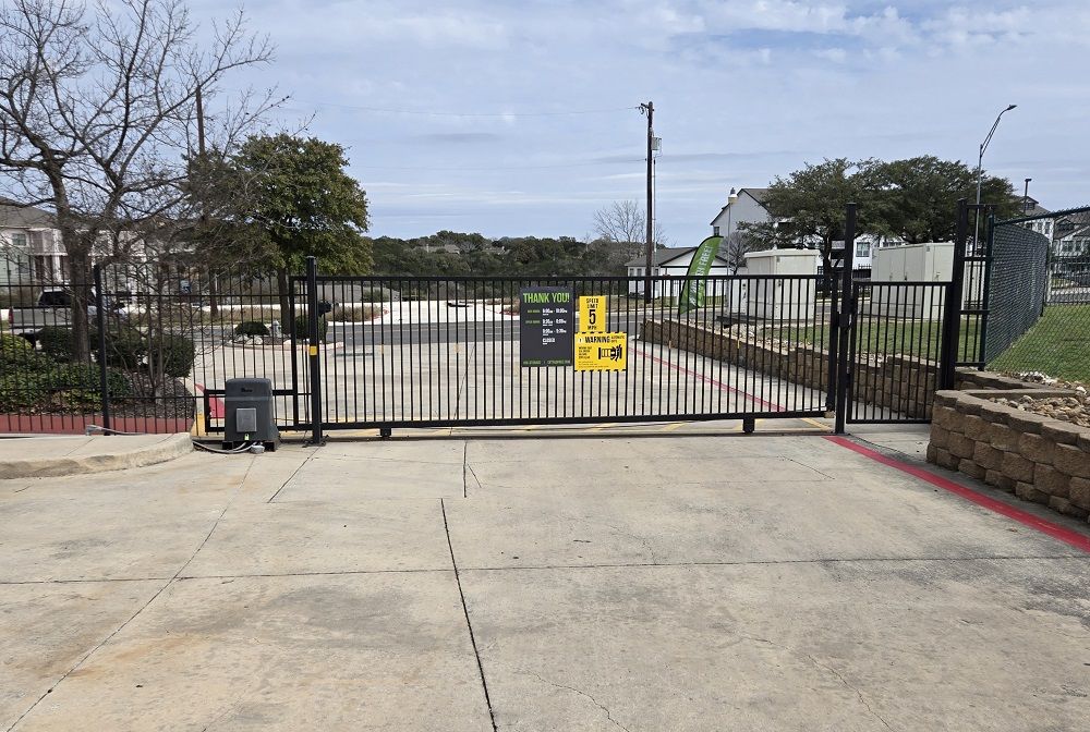 10×5 Self Storage Unit in San Antonio, TX 21703 Encino Commons San Antonio, Texas 3