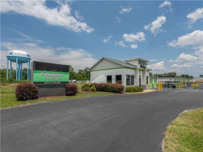 Extra Space Storage  890 St Peters Rd in Lexington, SC