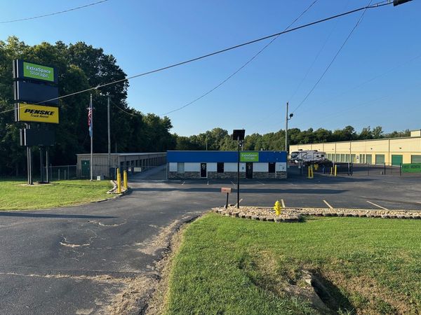 Extra Space Storage facility at 4220 Troy Hwy - Montgomery, AL