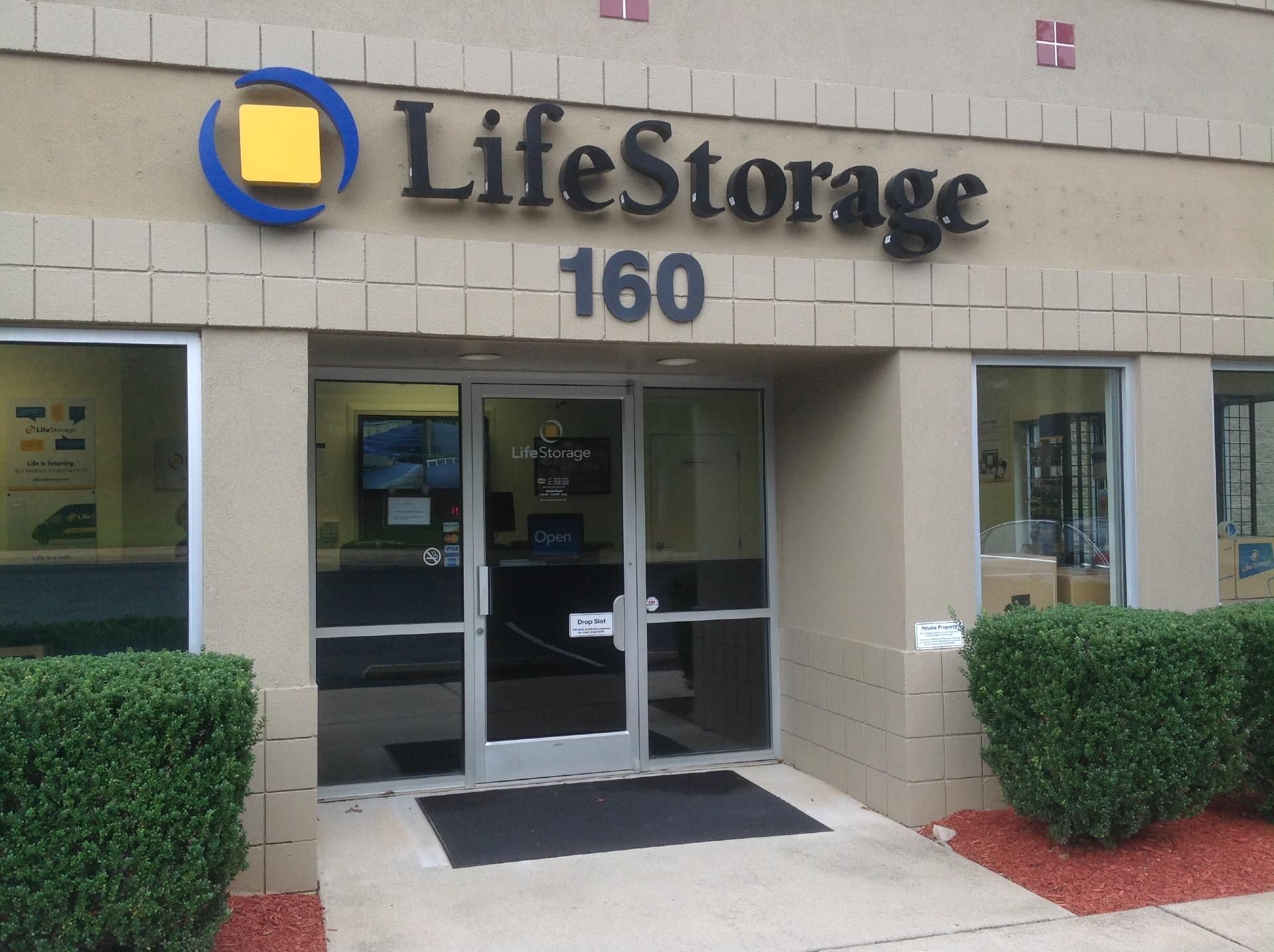 Extra Space Storage  3111 Cleveland Ave in Fort Myers, FL