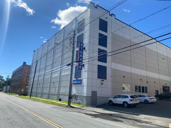 Extra Space Storage facility at 44 Broadway - Albany, NY