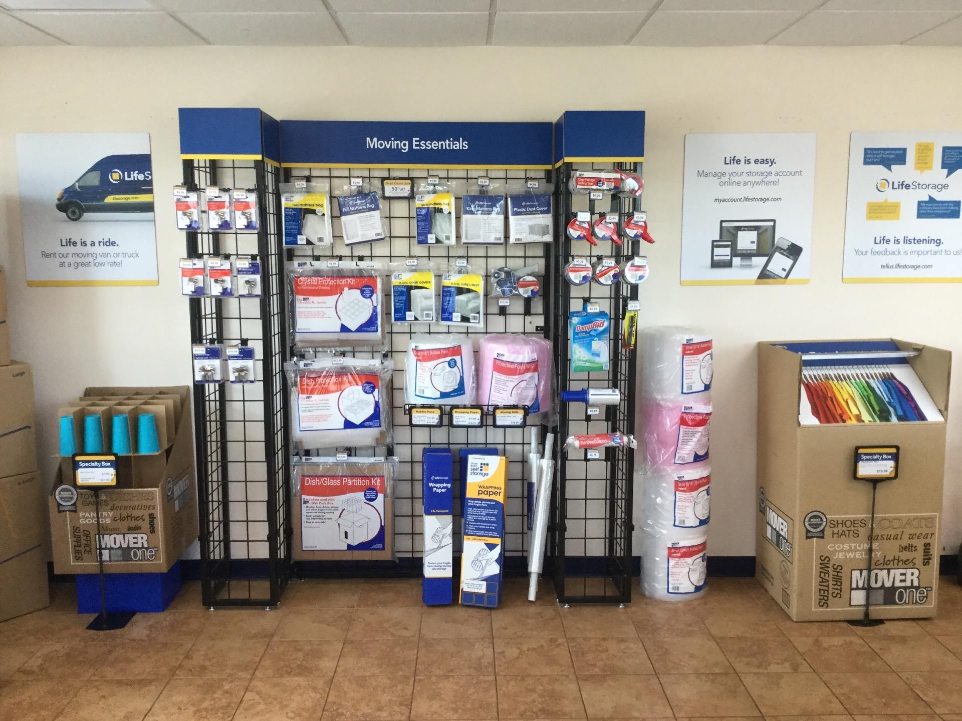 Extra Space Storage  918 Blanding Blvd in Orange Park, FL