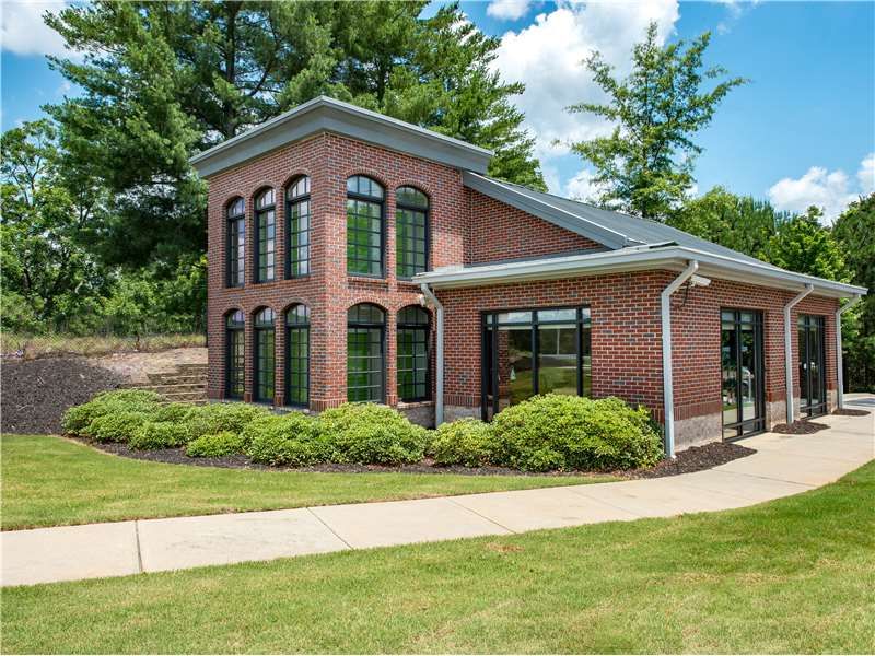 Extra Space Storage  1172 Auburn Rd in Dacula, GA