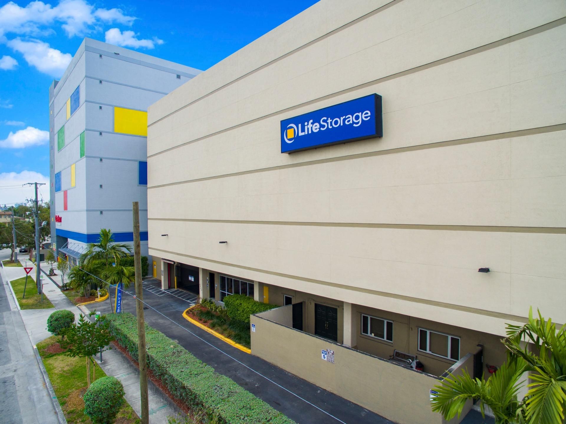 13 x 5 Self Storage Unit in Miami, Florida