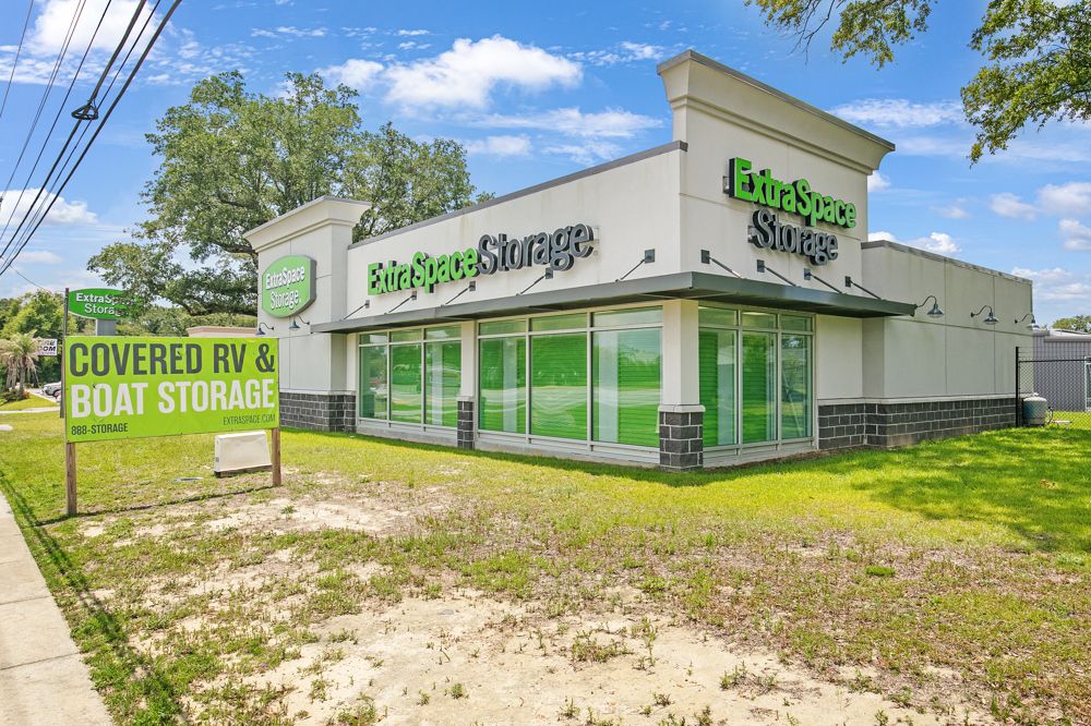 25×10 Garage in Pensacola, FL