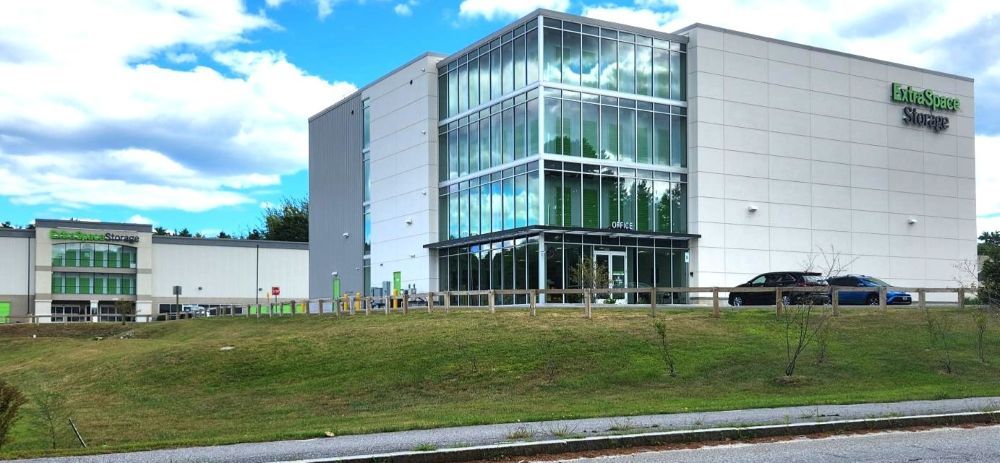 Extra Space Storage  3 Sand Hill Rd in Topsham, ME