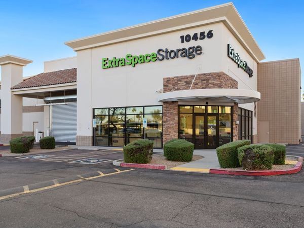 Extra Space Storage facility at 10456 N 74th St - Scottsdale, AZ