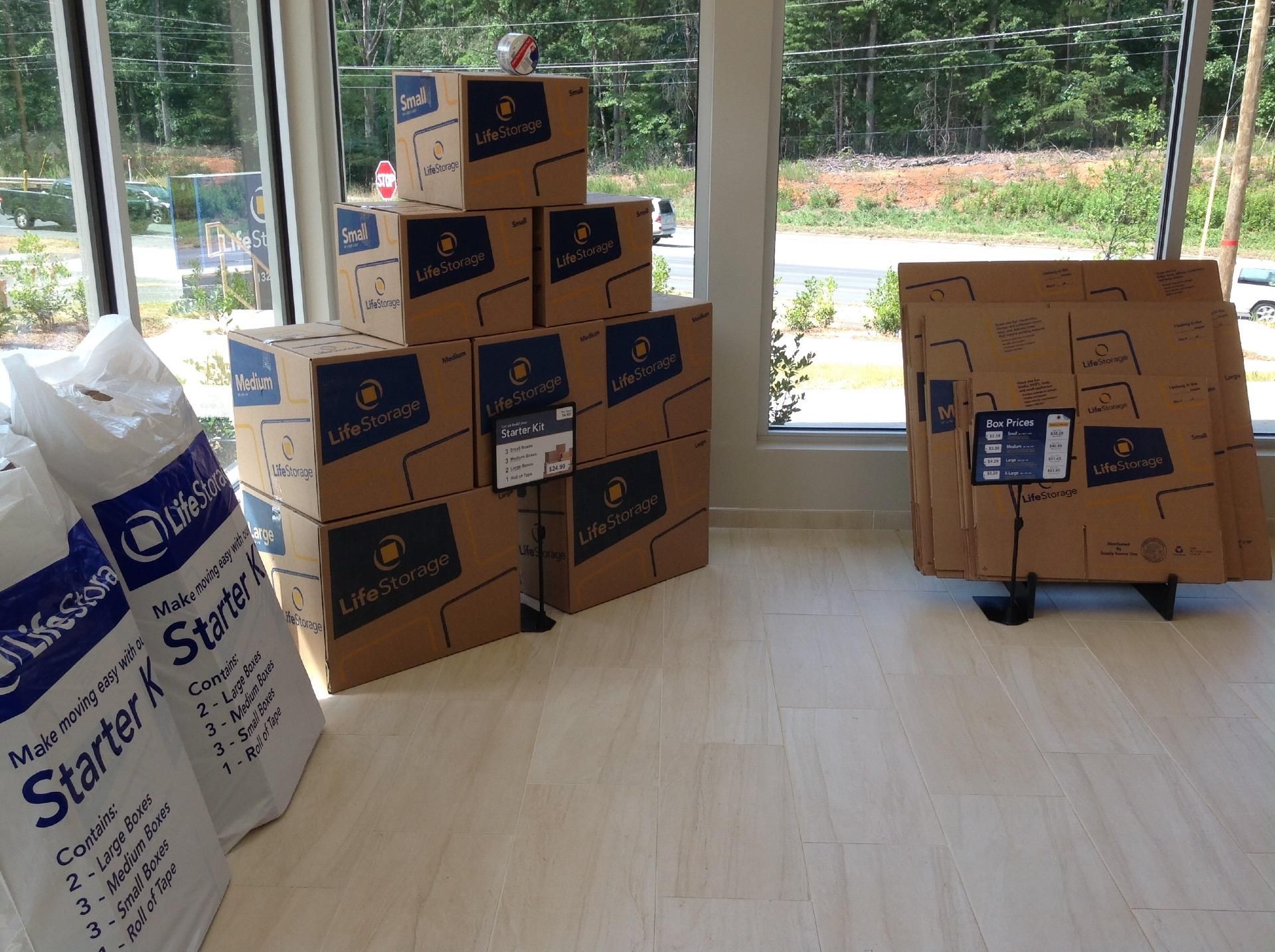 10×5 Self Storage Unit in Winston-Salem, NC 3265 Robinhood Rd Winston-Salem, North Carolina 2