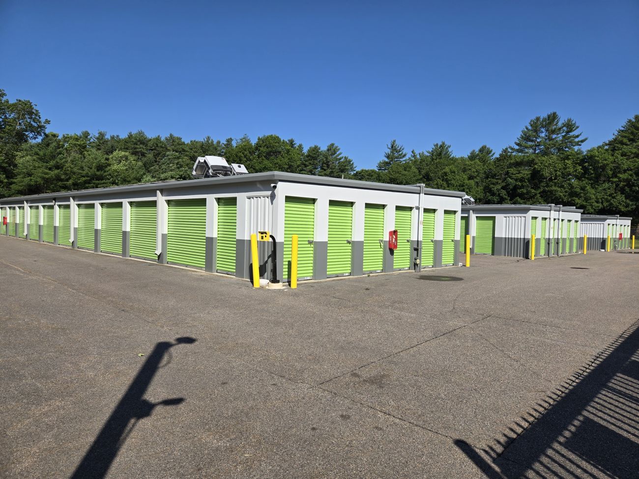10×20 Garage in Middleboro, MA 204 Everett St Middleboro, Massachusetts 3