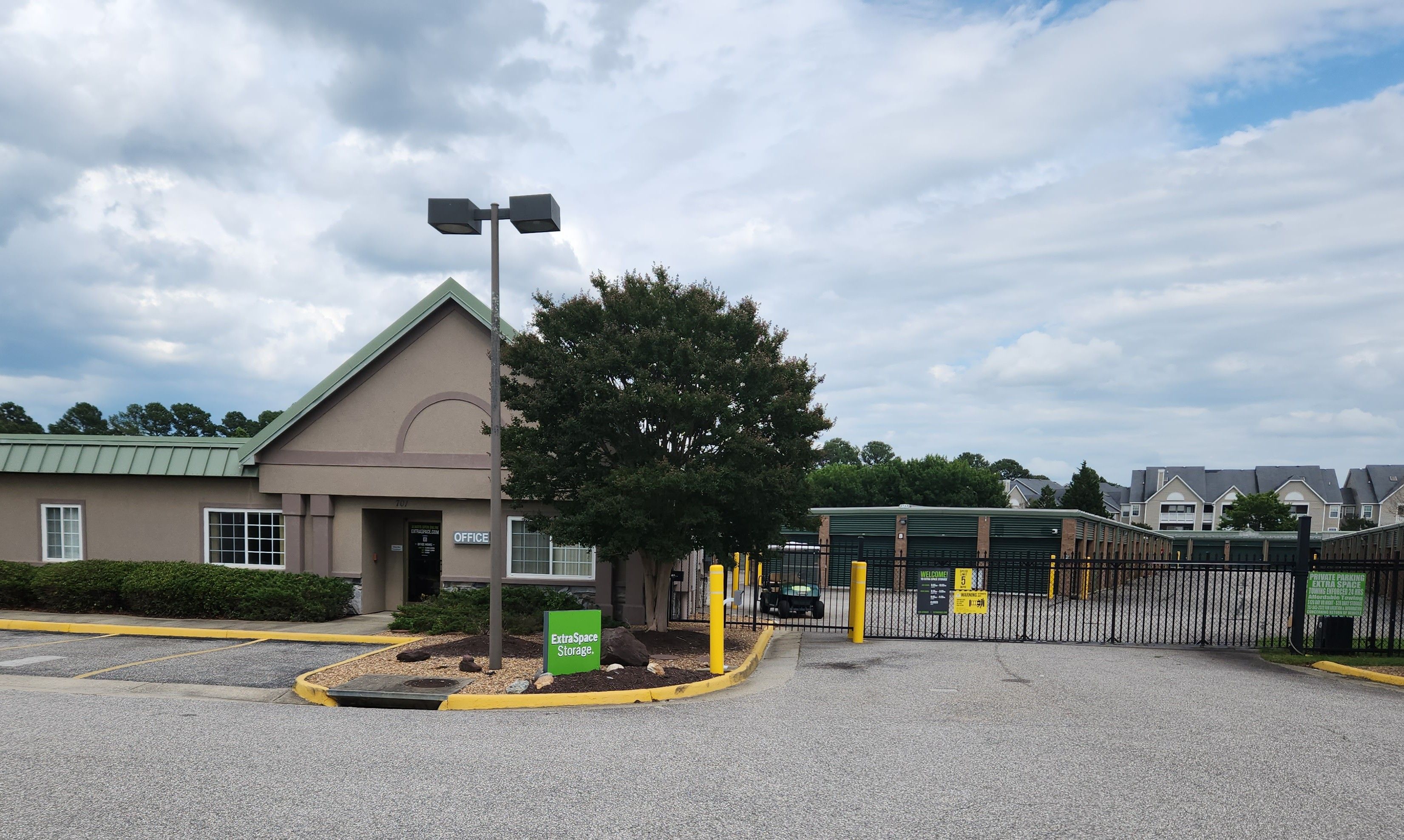 15×5 Self Storage Unit in Newport News, VA 701 Brick Kiln Blvd Newport News, Virginia