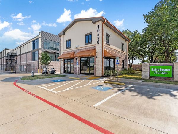 Extra Space Storage facility at 10520 E Hurst Blvd - Hurst, TX