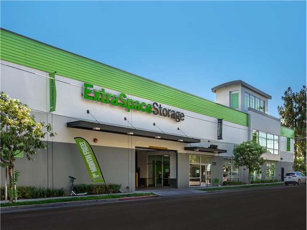 Extra Space Storage facility at 720 N 10th St - San Jose, CA