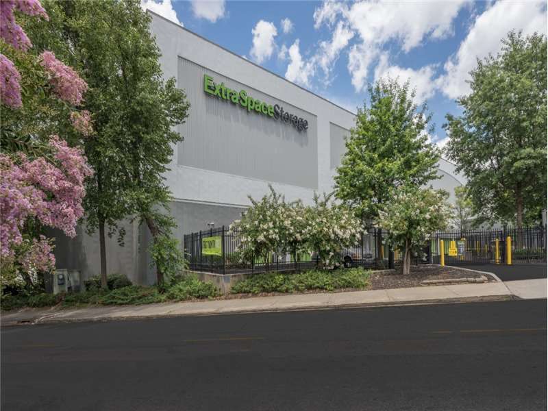 Extra Space Storage  600 Virginia Ave NE in Atlanta, GA