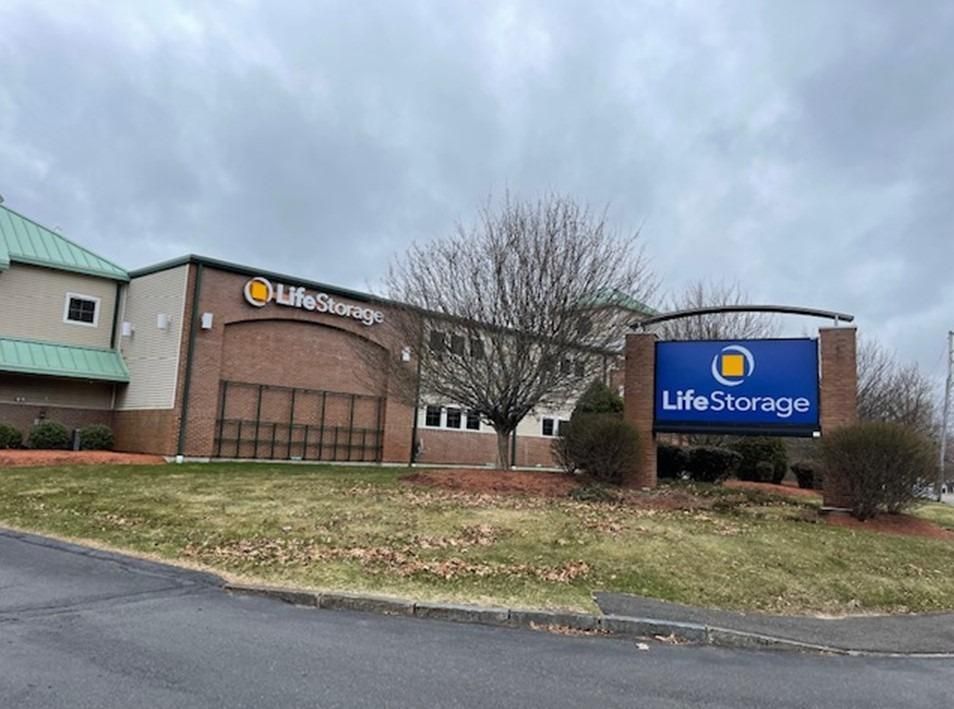 5×5 Self Storage Unit in Salem, NH 232 N Broadway Salem, New Hampshire