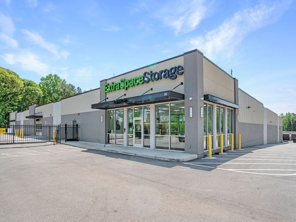 Extra Space Storage facility at 2643 Anvil Block Rd - Ellenwood, GA