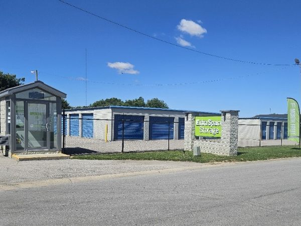 Extra Space Storage facility at 49 Industrial Dr - Martinsville, IN