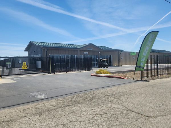 Extra Space Storage facility at 19389 County Road 102 - Woodland, CA
