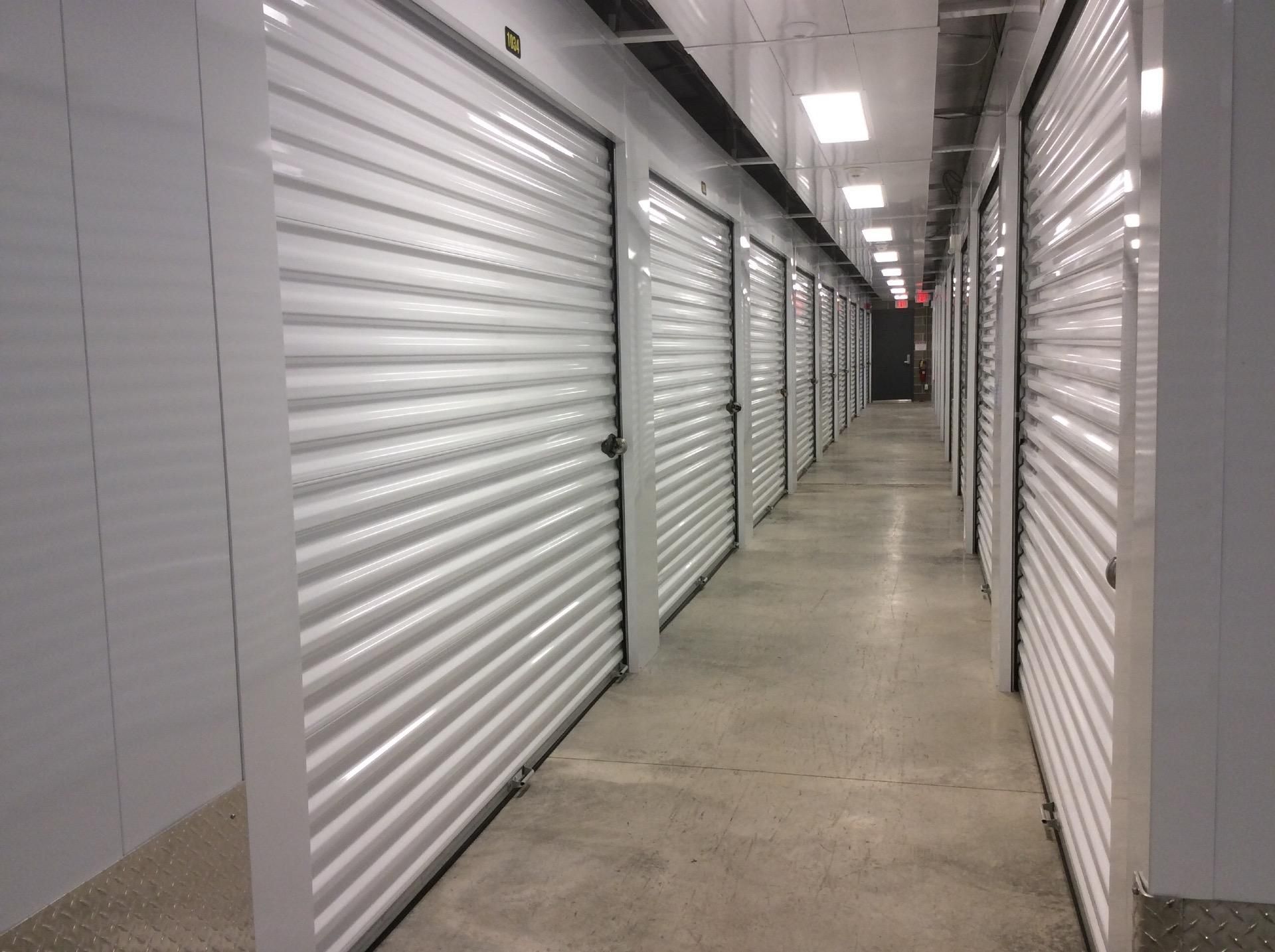 Extra Space Storage  6 Smith Ln in Londonderry, NH