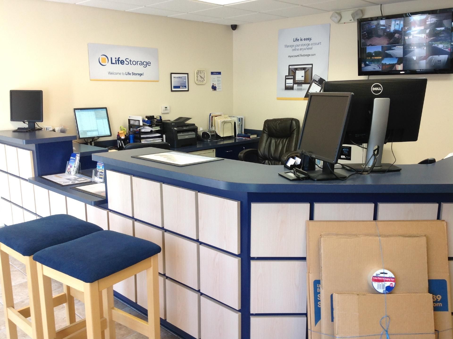 30×8 Parking Lot in Raleigh, NC 2701 McNeil St Raleigh, North Carolina 3